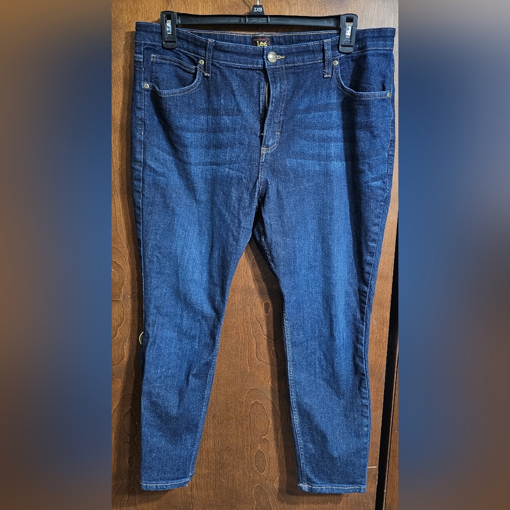 Women's Sz 18 Lee Skinny Jeans